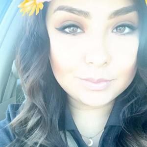 Meet your Posher, Janessa